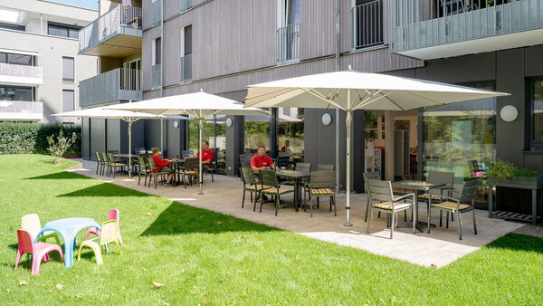 café mittendrin – Bild 1