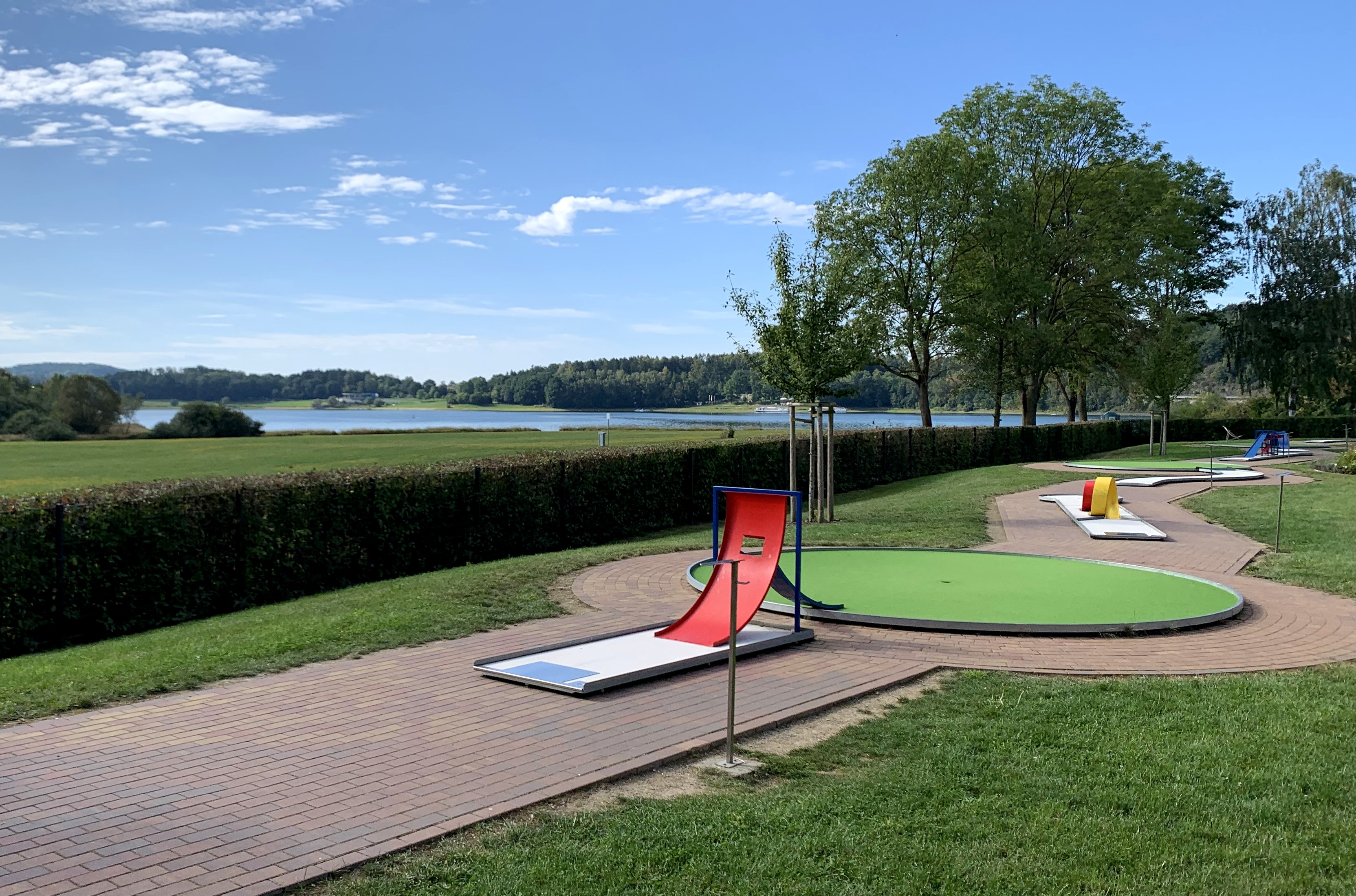 Strandcafe & Minigolfanlage Talsperre Pöhl – Bild 6