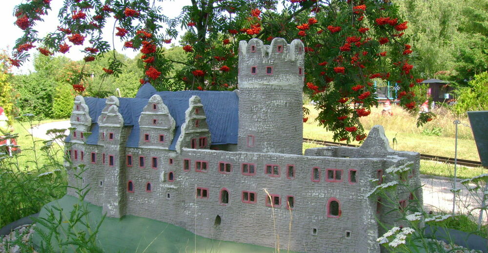 Burgenland Eckartsberga – Bild 1