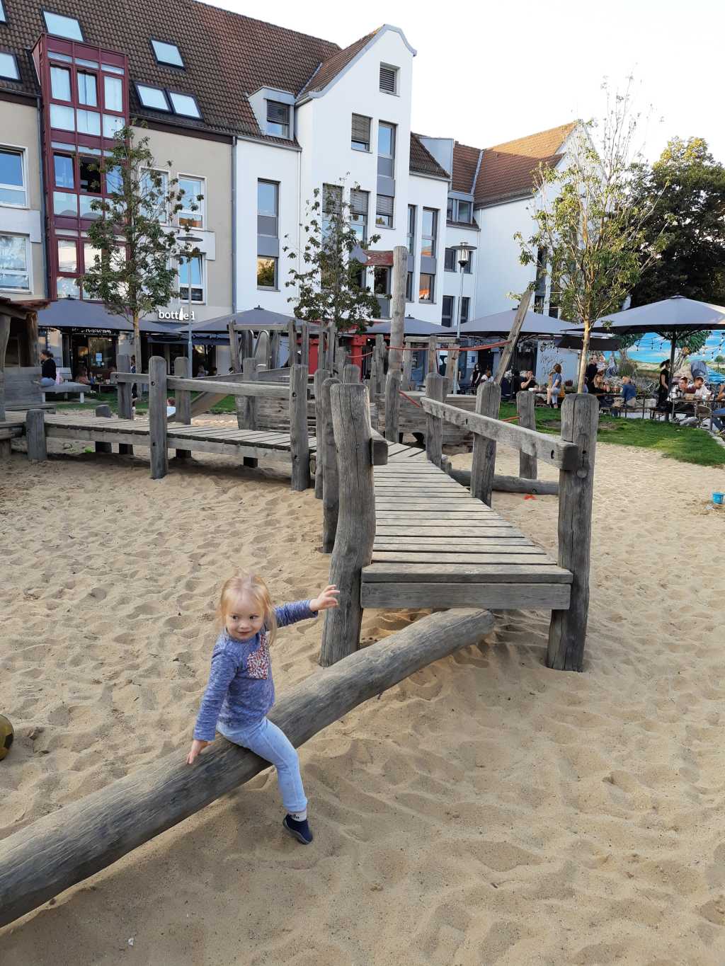 Spielplatz am Adolf-Reichwein-Platz – Bild 4