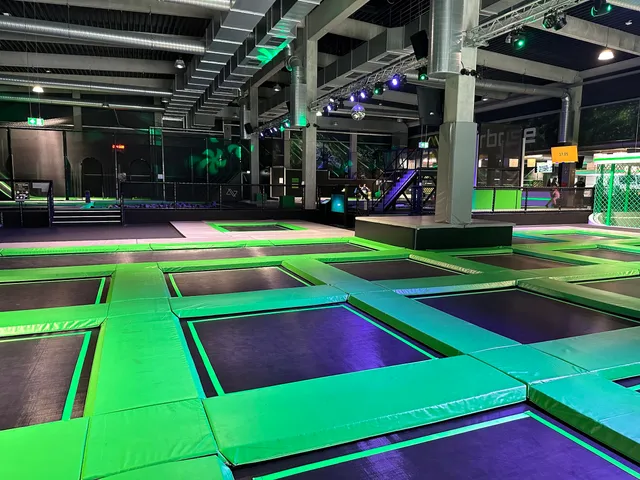 AIRBASE ASCHAFFENBURG - HÖSBACH Trampolin und Funpark – Bild 3