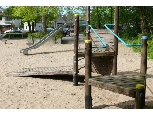 Spielplatz an der Nienburg – Bild 1