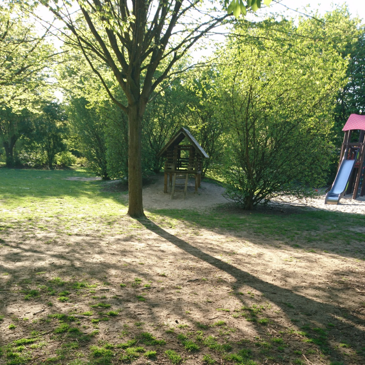 Spielplatz Waldnieler Str. – Bild 2