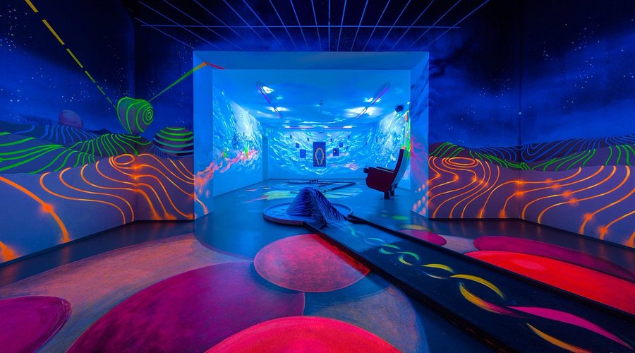 Schwarzlicht Semester Minigolf Münster – Bild 5