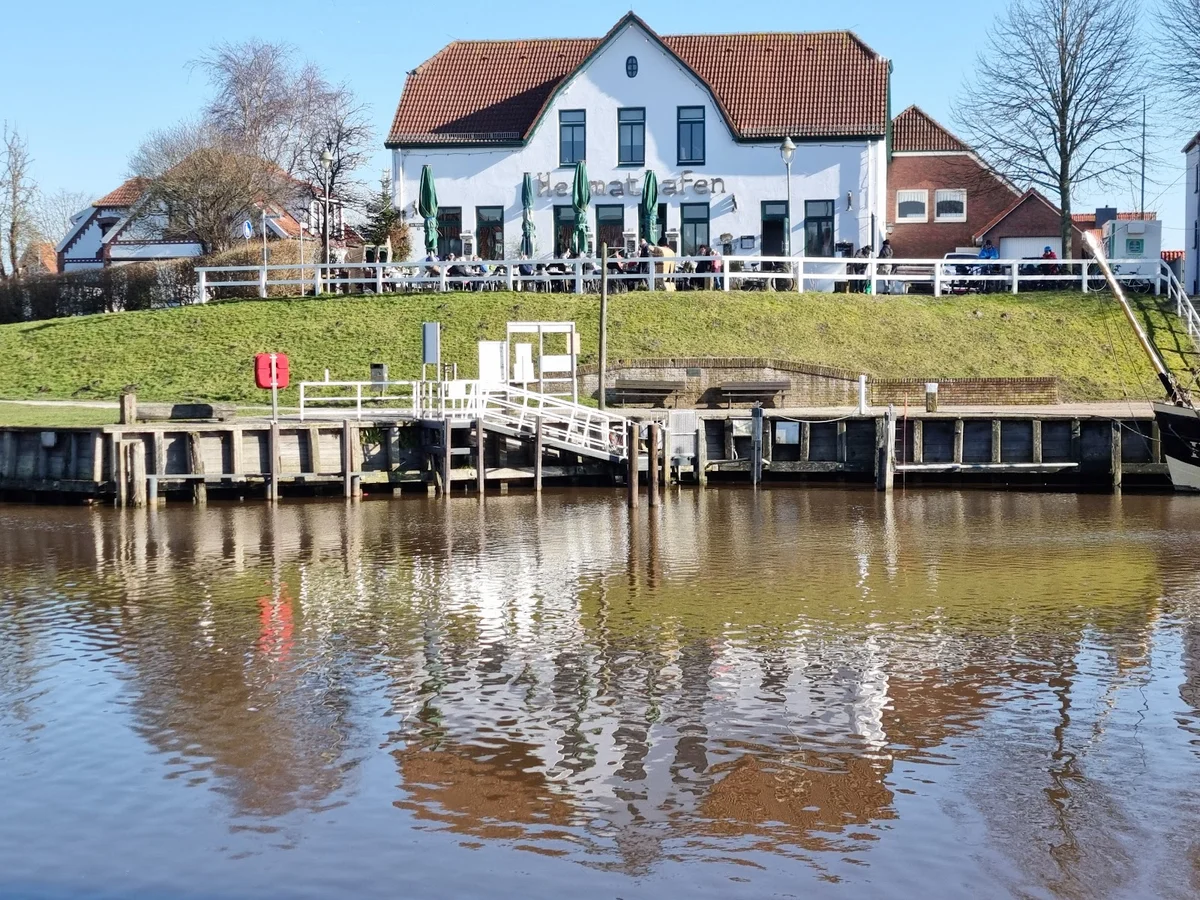 Eiscafe Hafenliebe Carolinensiel – Bild 3