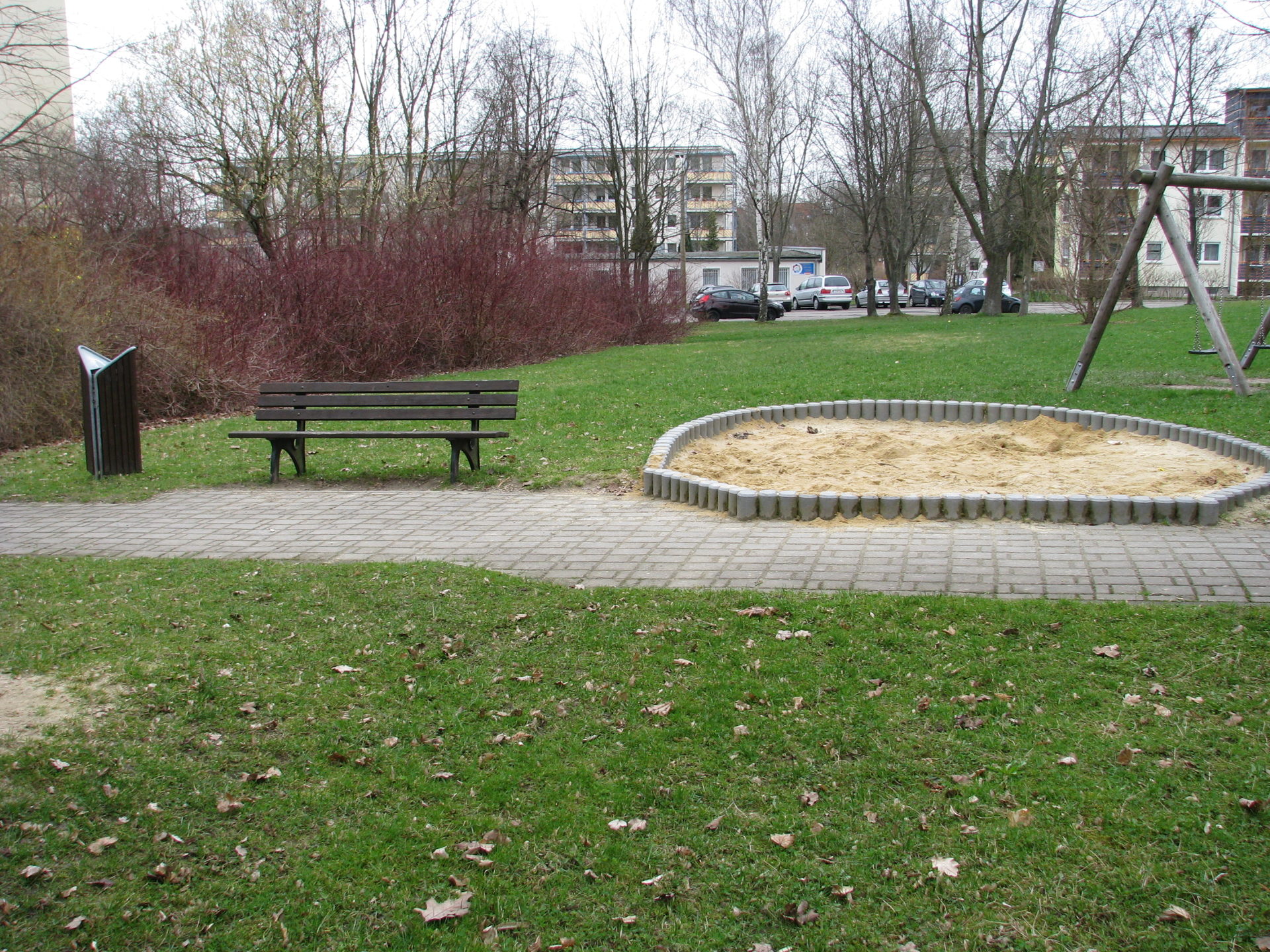 Spielplatz – Bild 2