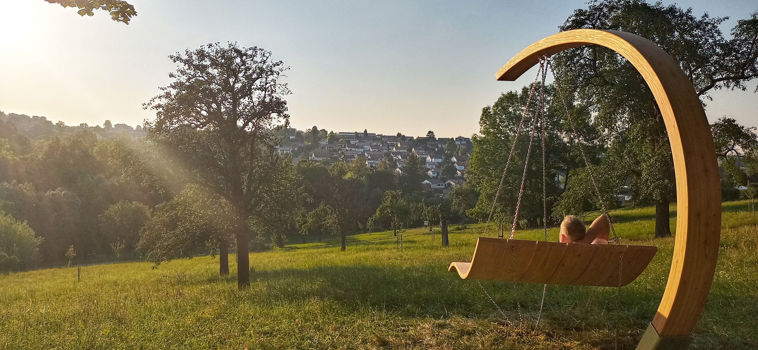 Häppy 9: "Sechs richtige Schaukeln" – Bild 1