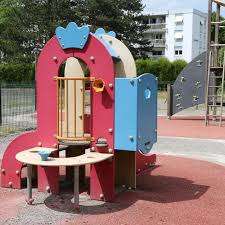 Place de jeu du quartier – Bild 6