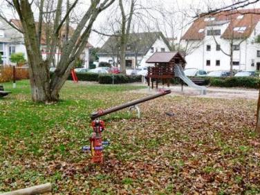 Spielplatz "Schönauer Straße" – Bild 2