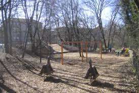 Place de jeux du parc de Vincy-Vermont – Bild 4