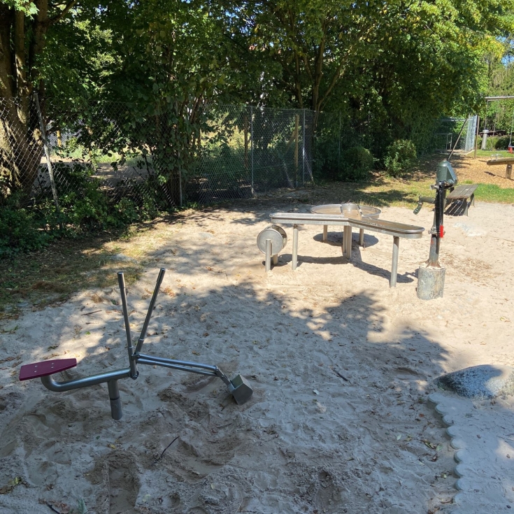 Spielplatz – Bild 4