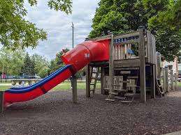 Bayview Village Junction Playground and Splashpad – Bild 6