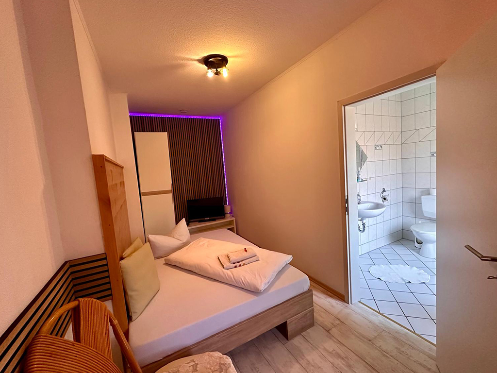 Café Pinguin Gabriele Jacob – Bild 2