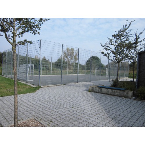 Bolzplatz am Jugendzentrum Süd – Bild 2