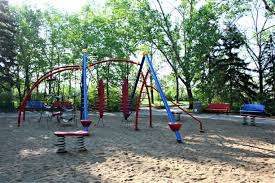 Candy Cane Park Playground – Bild 5