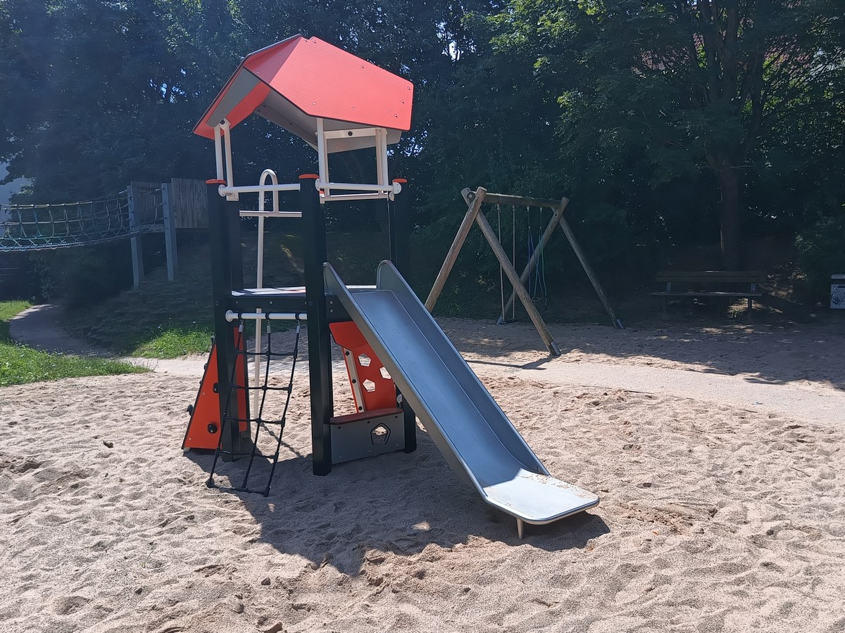 Spielplatz Welfenallee – Bild 1