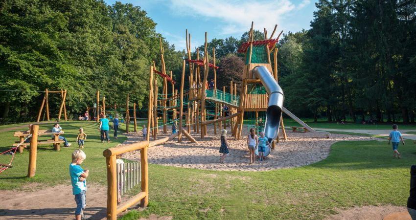 Spielwiese Holunderweg – Bild 1