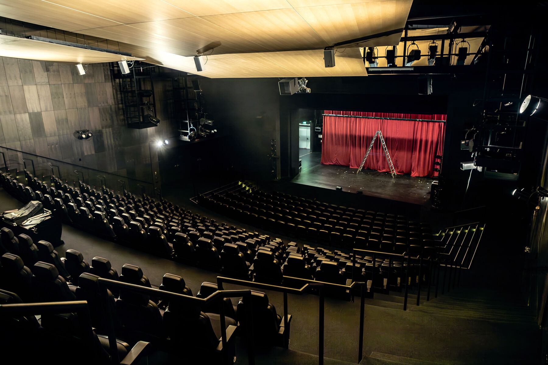 Rheinisches Landestheater Neuss – Bild 4