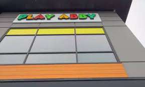 Play Abby Langley – Bild 2