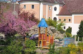 Spielplatz Prunerstift - Stefan Fechter Weg – Bild 1