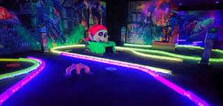 Bar Laitier Mini Golf Fluo S'amuse – Bild 2