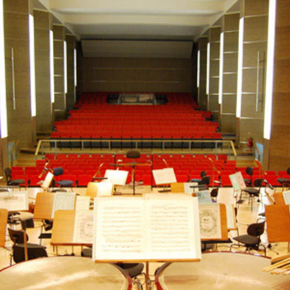 Musiksaal in der Kongresshalle – Bild 1