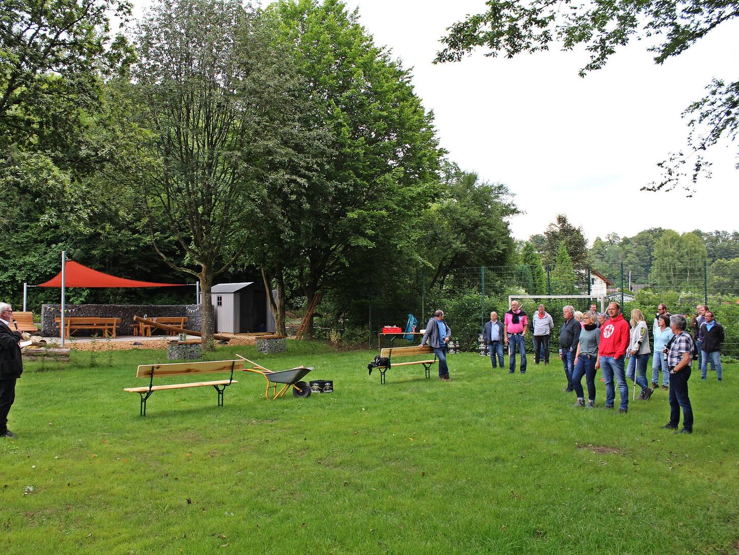 Mehrgenerationenplatz Eckmannshausen – Bild 1