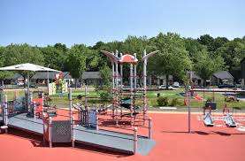 Parc de Monseigneur-Laflèche – Bild 4