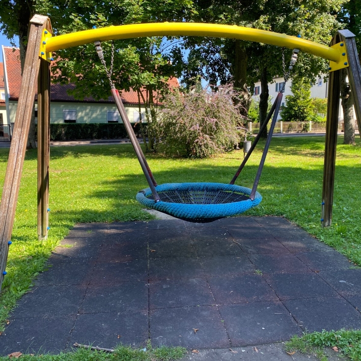 Spielplatz – Bild 2