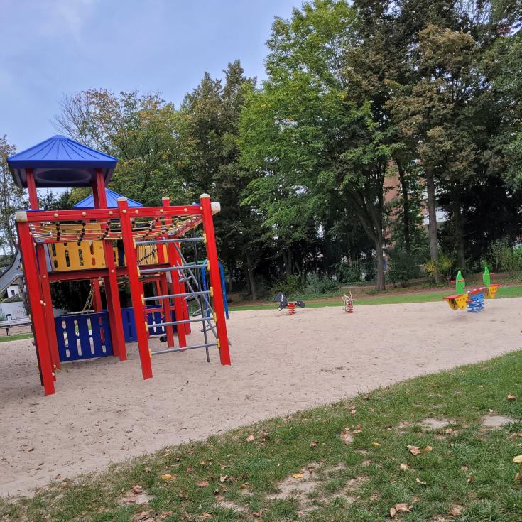 Spielplatz Königsberger Straße – Bild 2