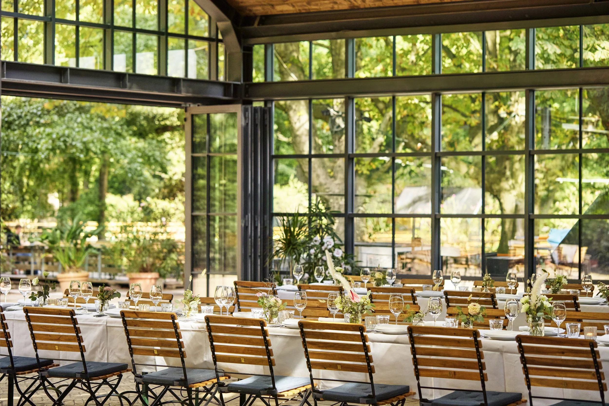 Café am Neuen See – Bild 4