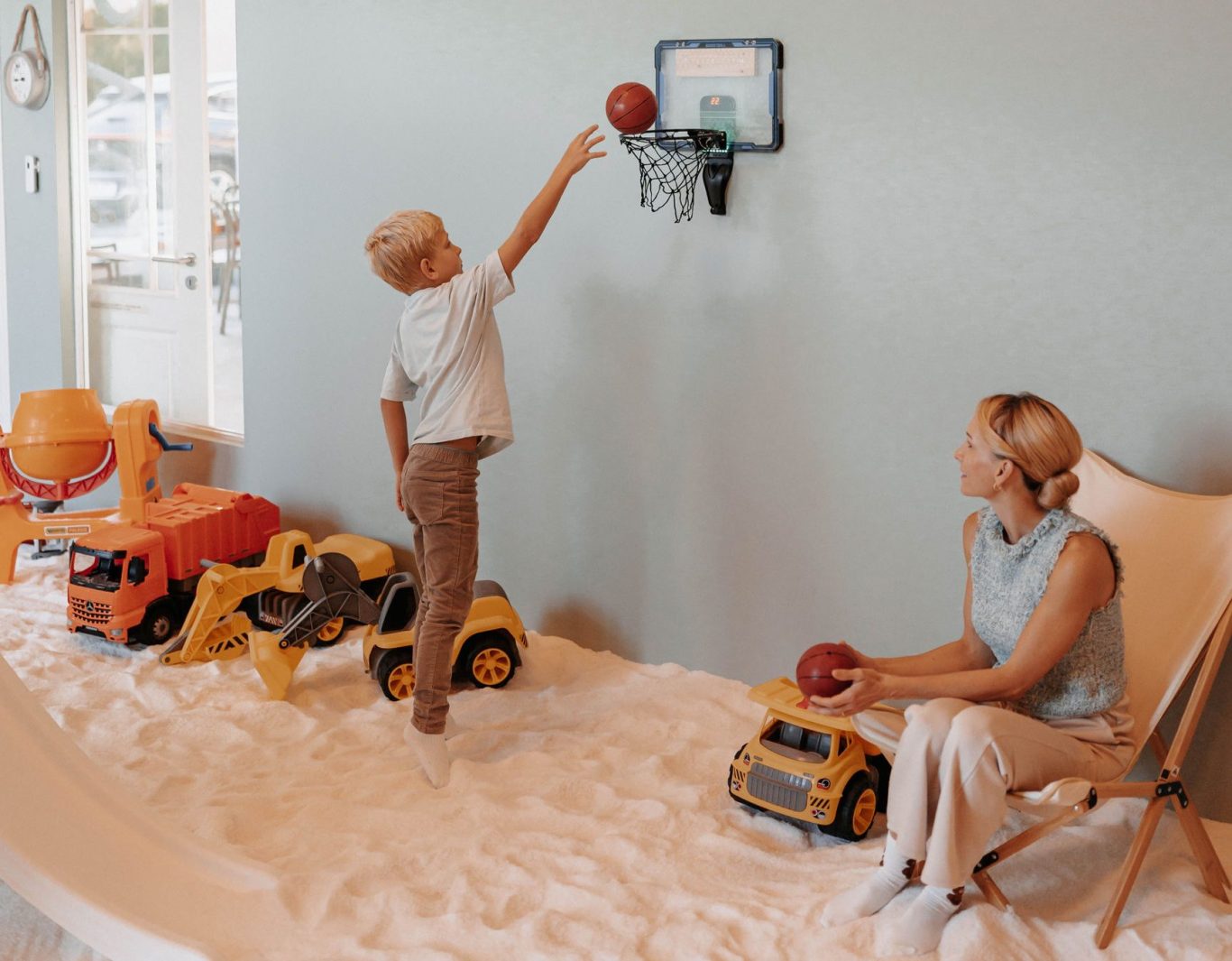 Das BEACH by Babybeach Salzgrotte, Indoorspielplatz, Familiencafé Kirchheim Teck - Indoor, Inhalieren, Salzspielplatz – Bild 3