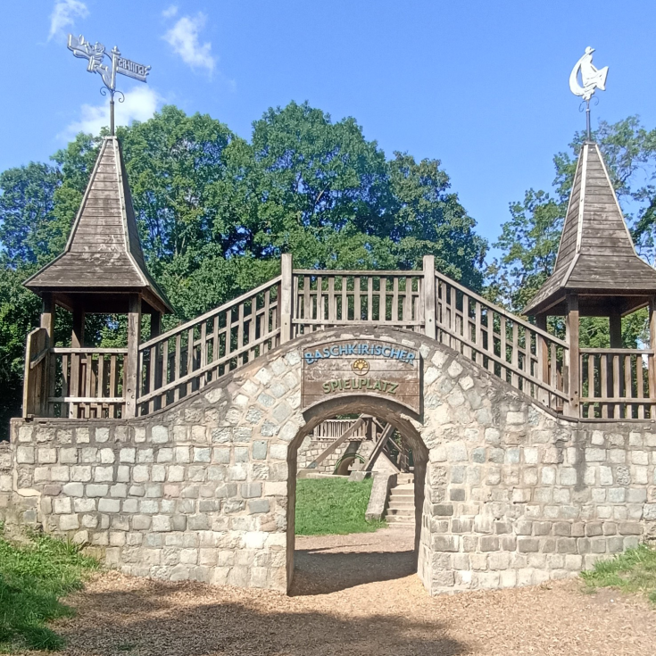 Baschkirischer Spielplatz – Bild 3