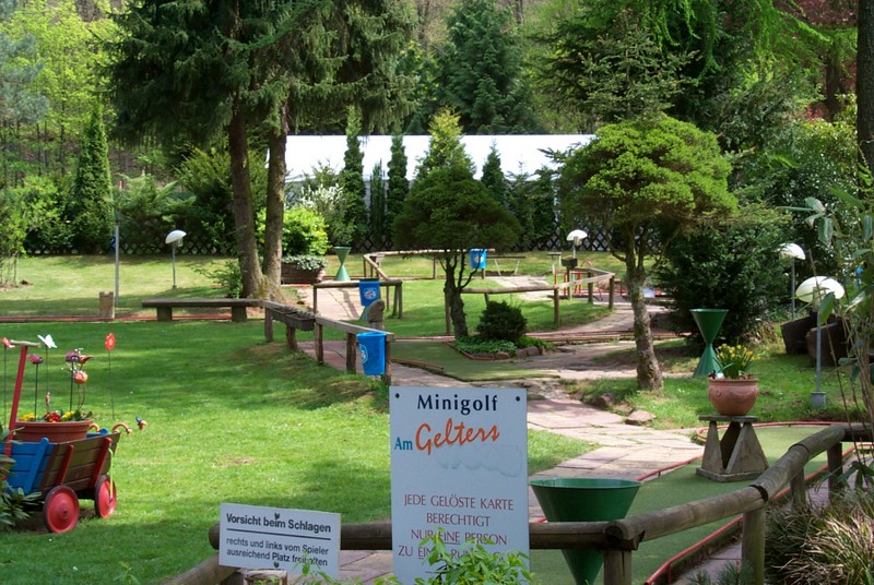Minigolf am Gelterswoog – Bild 2
