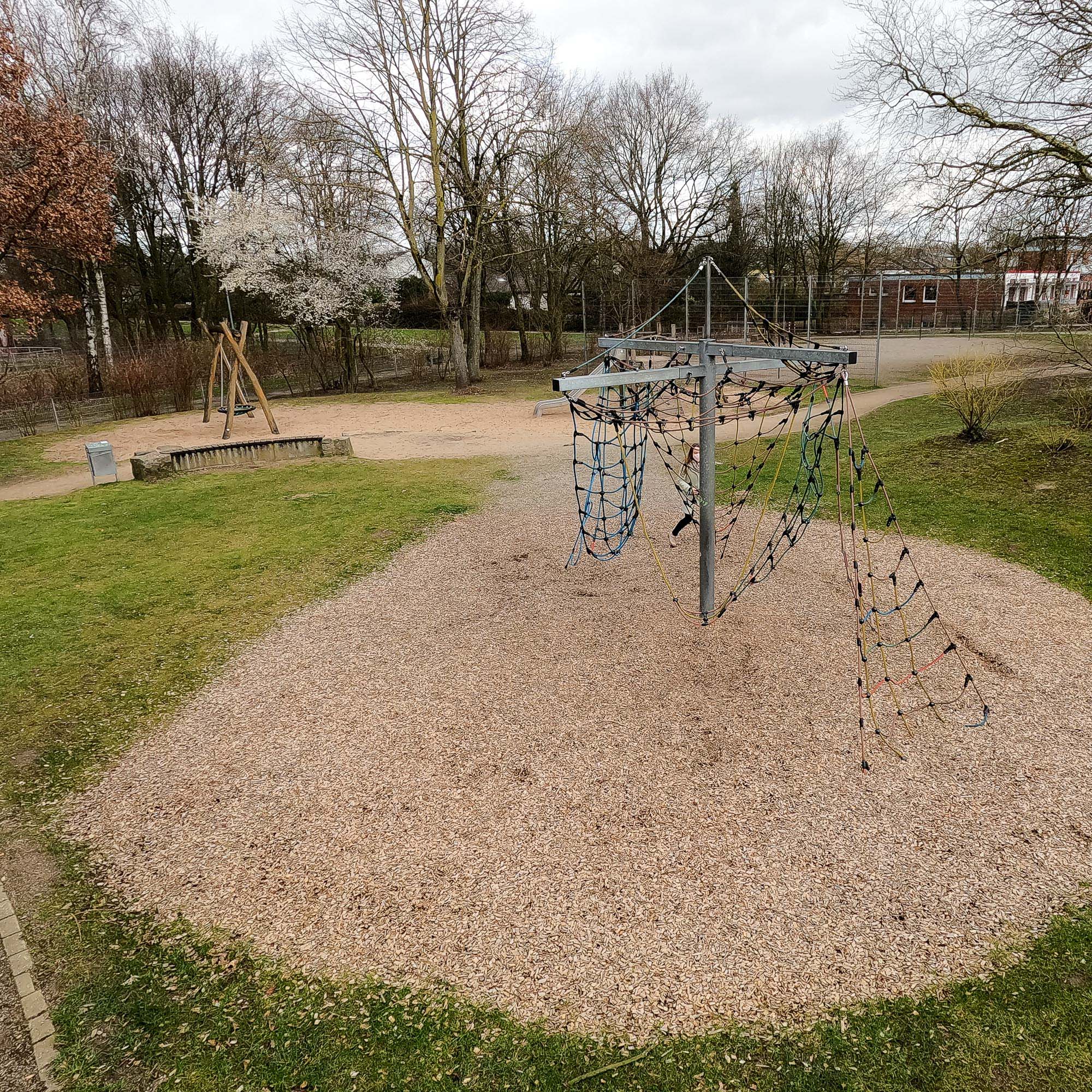 Spielplatz Isergebirgsstraße – Bild 3