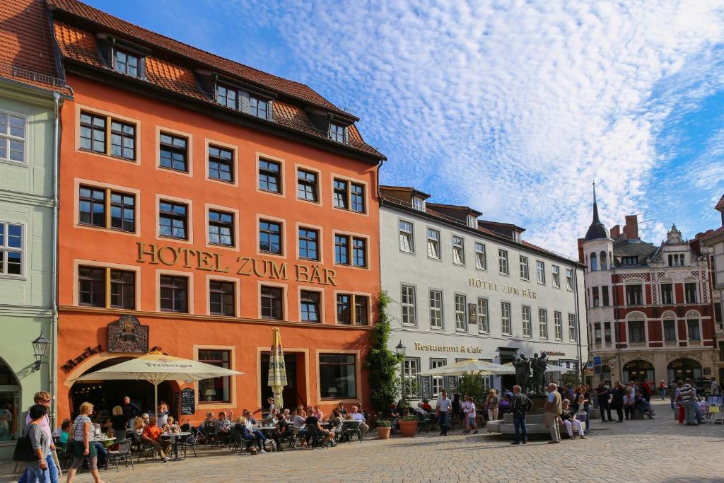 Restaurant und Café "Hotel zum Bär" – Bild 1