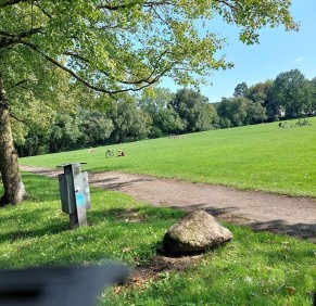 Kleiner Park am Dwaschweg – Bild 3