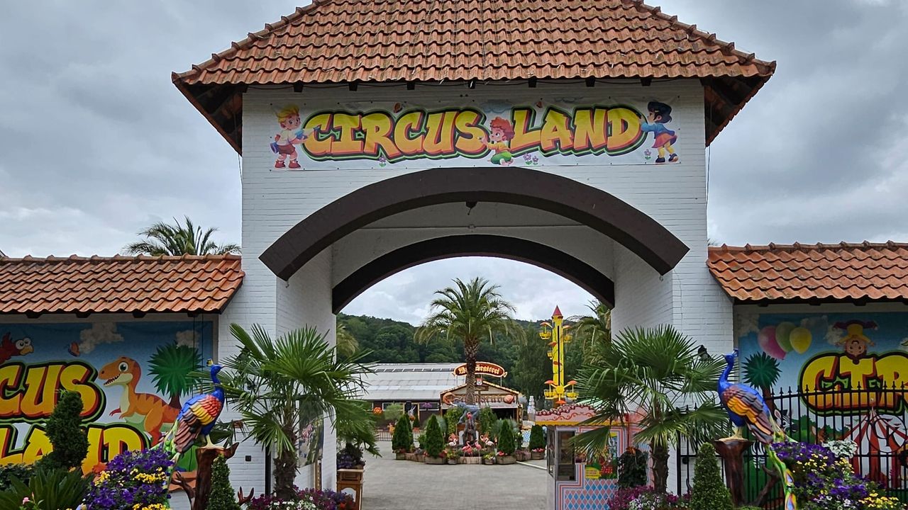 ZIRKUS CHARLES KNIE – Bild 4