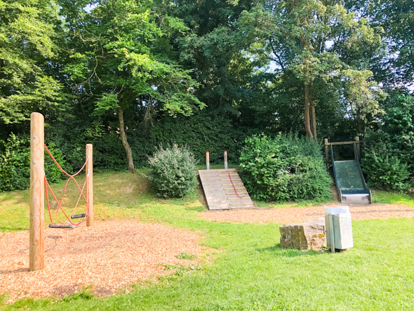 Freizeitgelände Waldstraße Schöckingen – Bild 2