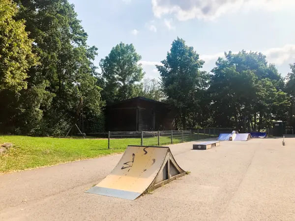 Freizeitgelände Waldstraße Schöckingen – Bild 5