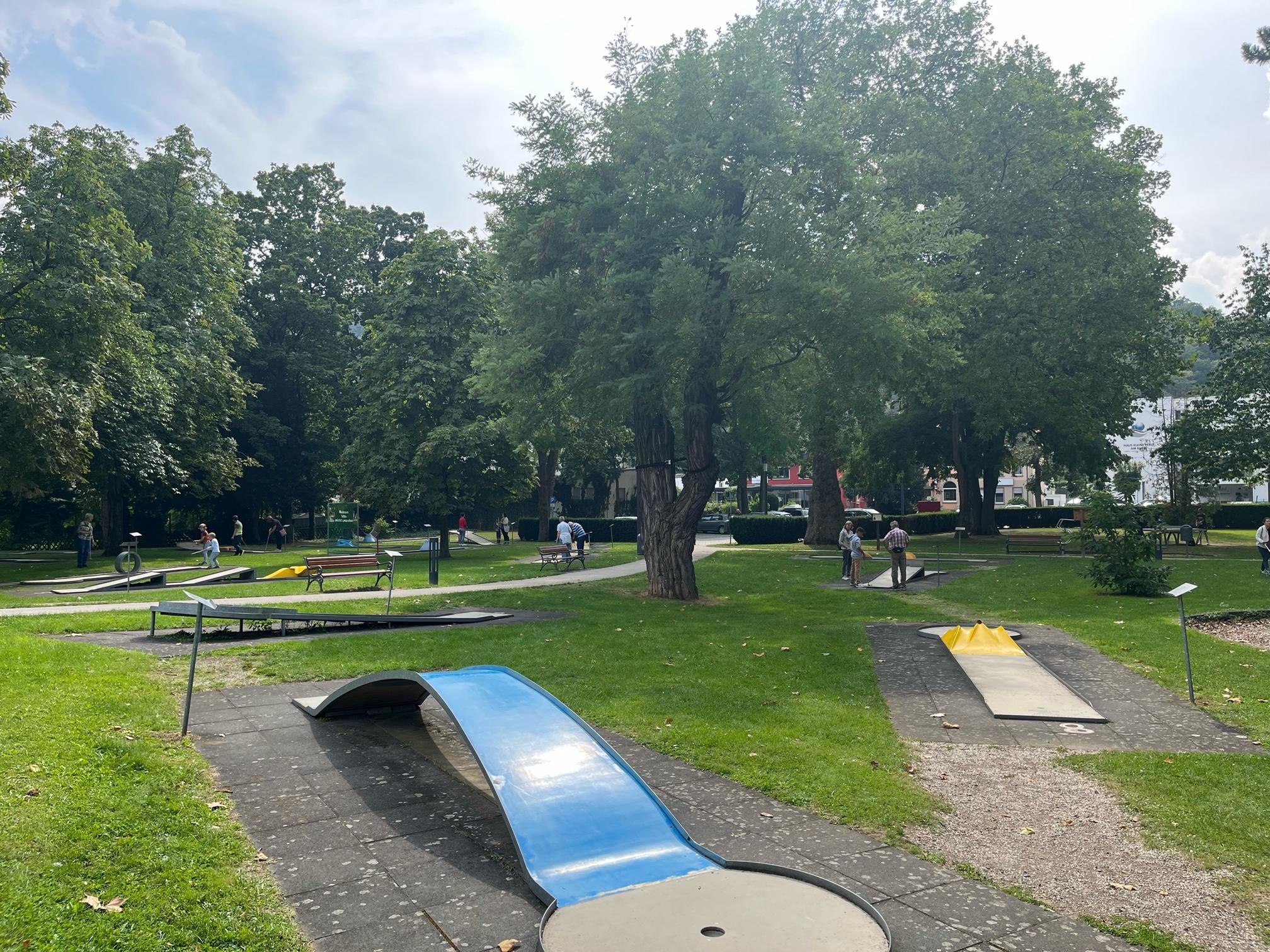 Minigolfanlage – Bild 1