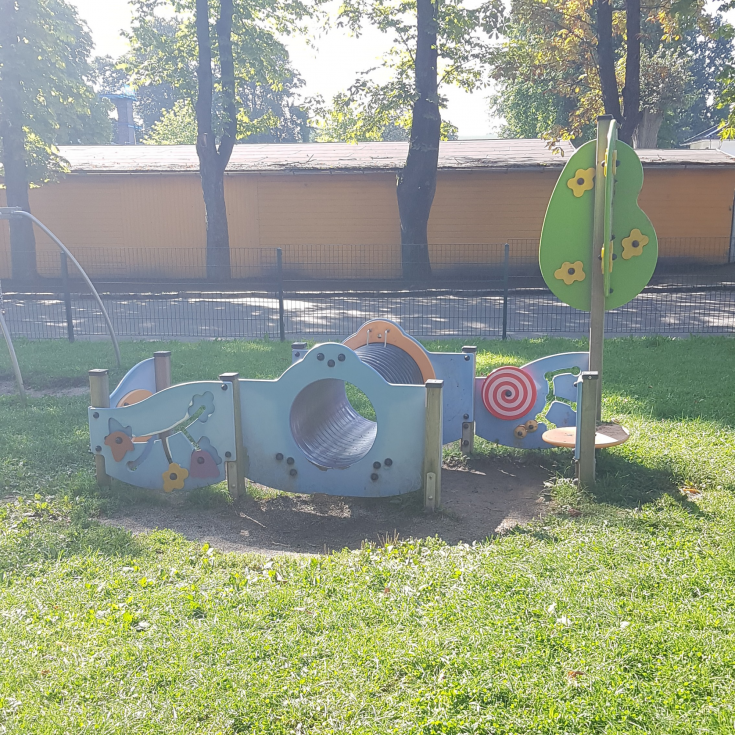 Spielplatz – Bild 6