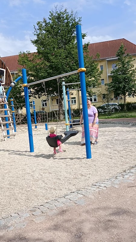 Spielplatz Fritz-Gumpert-Platz – Bild 4