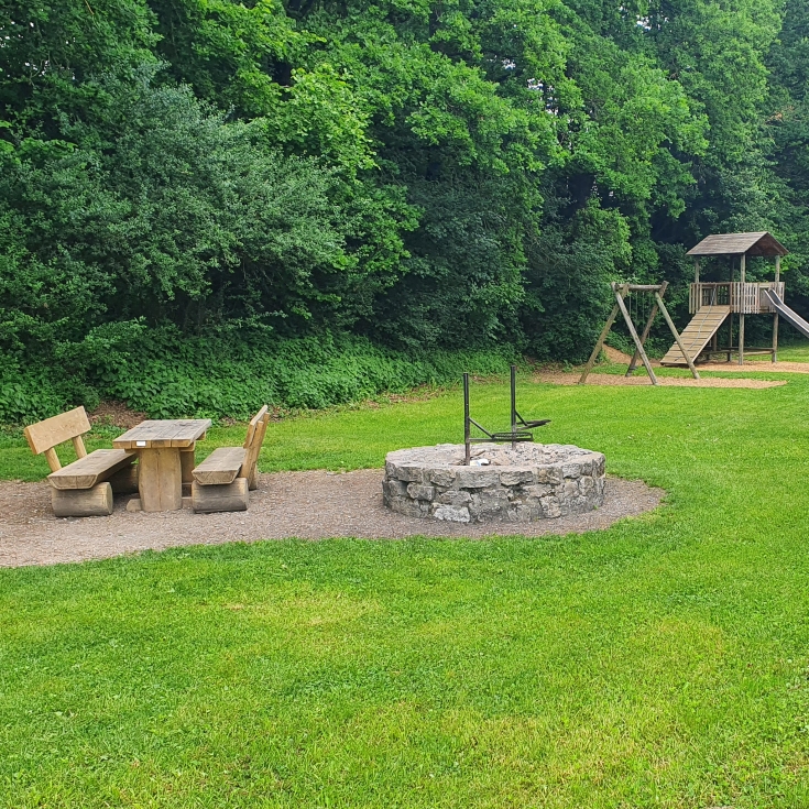 Bahntrasse Spiel & Grillplatz – Bild 2