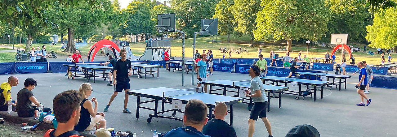 Tennisplatz und Tischtennis – Bild 2