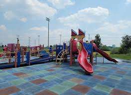 Concord Thornhill Regional Park Playground and splash pad – Bild 4