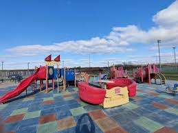 Concord Thornhill Regional Park Playground and splash pad – Bild 6