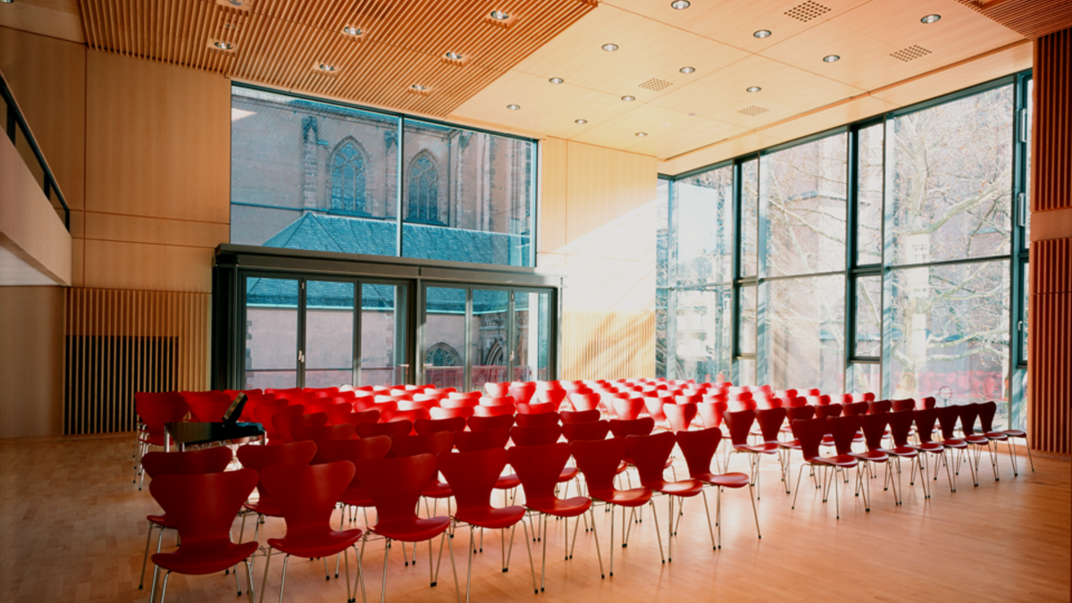 Haus am Dom - Frankfurt – Bild 1