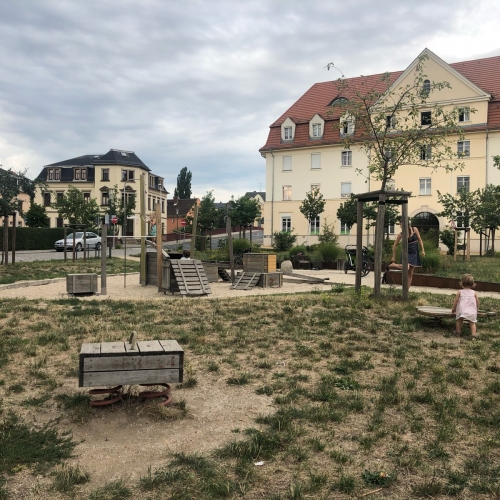 Spielplatz am Robert-Werner-Platz – Bild 2