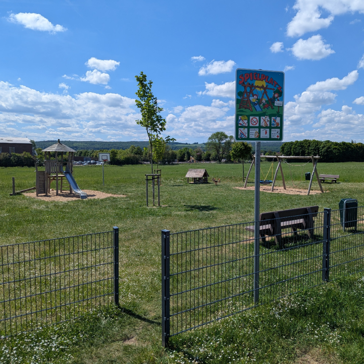 Spielplatz Rheinstraße – Bild 1